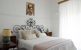 Casa Camelia - Cathedral View Apartment, 90M From Duomo